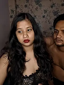Snapshot of priyaverma00 chatting on May 10, 9:42 pm priyaverma00 online show from May 10, 9:42 pm