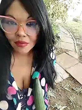 hemilynthomas2467 online show from July 2, 7:47 am