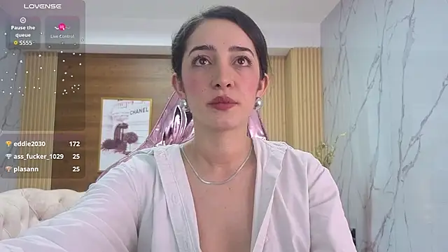 sara lopez s online show from April 29, 5:41 pm