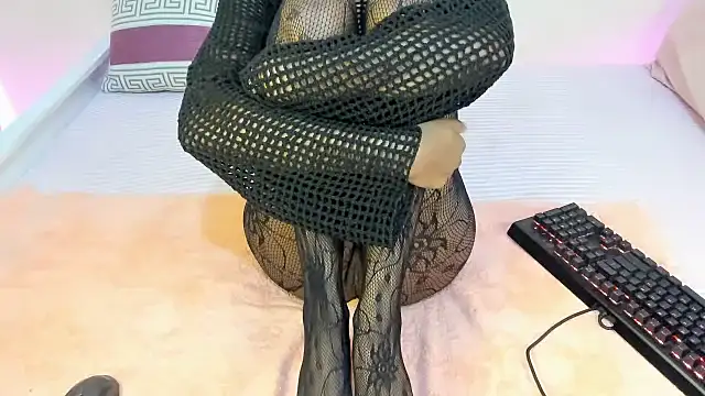 mapeees online show from February 5, 7:07 pm