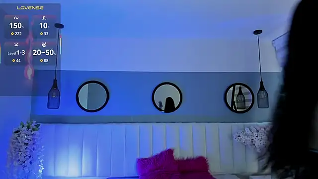 Snapshot of Mila_Hank_ chatting on December 2, 12:21 pm Mila Hank online show from December 2, 12:21 pm