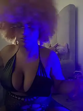 HoneySaphXXX online show from August 1, 11:09 am
