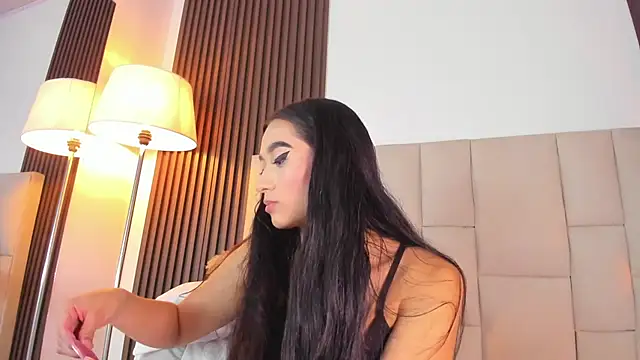 Snapshot of Nicolqueen_ chatting on July 20, 3:14 pm Nicolqueen online show from July 20, 3:14 pm