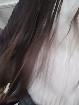 KittyHoleshot87 online show from February 24, 2:26 pm