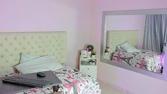 kiity horny  online show from February 19, 12:56 pm