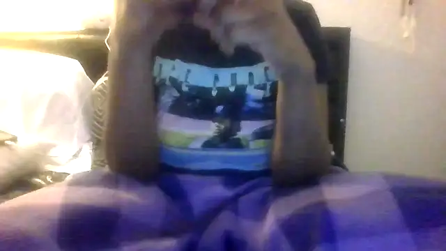 Snapshot of prettymaa chatting on July 19, 5:22 am prettymaa online show from July 19, 5:22 am