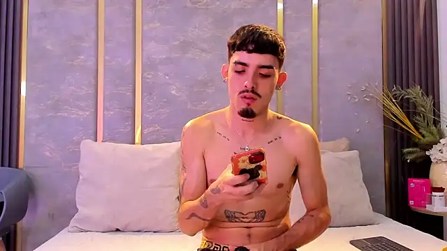 NikoStone  online show from October 15, 4:12 am