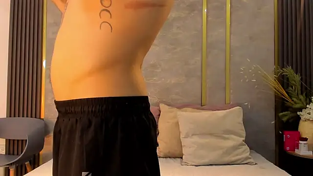 NikoStone  online show from October 23, 4:23 am