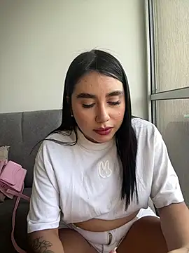 Snapshot of Sophie_Dreamss chatting on June 13, 10:08 pm Sophie Dreamss online show from June 13, 10:08 pm