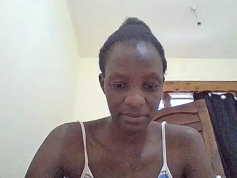Snapshot of Lusty_Aliyah chatting on September 12, 12:16 pm Lusty Aliyah online show from September 12, 12:16 pm