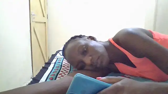 Snapshot of Lusty_Aliyah chatting on October 8, 12:30 am Lusty Aliyah online show from October 8, 12:30 am