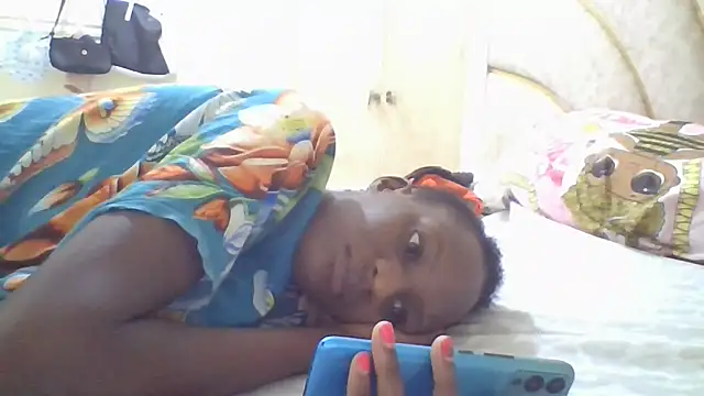 Snapshot of Lusty_Aliyah chatting on October 14, 5:08 am Lusty Aliyah online show from October 14, 5:08 am
