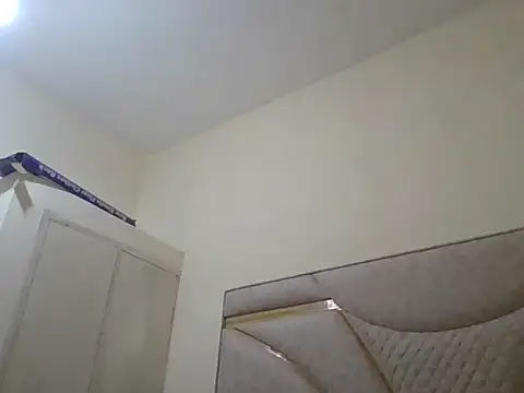 Snapshot of Lusty_Aliyah chatting on October 16, 6:47 am Lusty Aliyah online show from October 16, 6:47 am