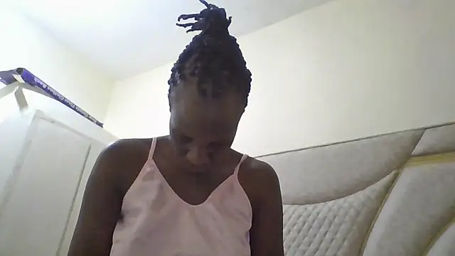 Snapshot of Lusty_Aliyah chatting on October 18, 4:08 pm Lusty Aliyah online show from October 18, 4:08 pm