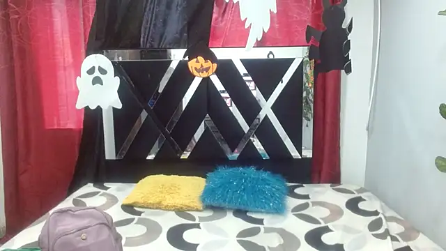 canelasexy 1 online show from October 10, 8:19 pm