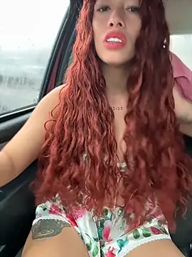 Snapshot of roxyrougee chatting on June 16, 12:52 pm roxyrougee online show from June 16, 12:52 pm