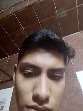 aispuro8505 online show from September 26, 7:12 am