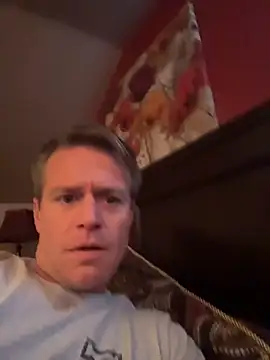 DILFiGuess11 online show from February 15, 9:11 pm