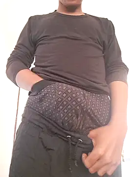 xtraboyy online show from September 13, 10:37 am