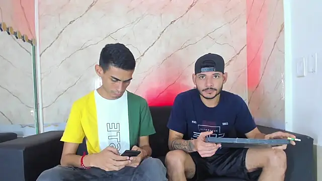 Snapshot of Golldens_Dreamss chatting on September 19, 4:14 am Golldens Dreamss online show from September 19, 4:14 am