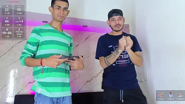 Snapshot of Golldens_Dreamss chatting on October 3, 8:06 pm Golldens Dreamss online show from October 3, 8:06 pm