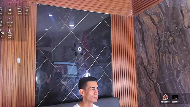 Snapshot of Golldens_Dreamss chatting on October 4, 7:56 pm Golldens Dreamss online show from October 4, 7:56 pm