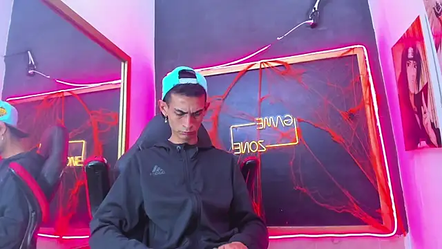 Snapshot of Golldens_Dreamss chatting on October 26, 11:05 am Golldens Dreamss online show from October 26, 11:05 am