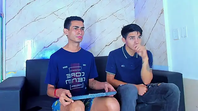 Snapshot of Golldens_Dreamss chatting on November 7, 12:16 pm Golldens Dreamss online show from November 7, 12:16 pm