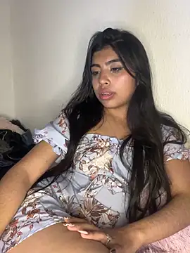 Snapshot of DianeSuns_ chatting on February 12, 3:45 am DianeSuns online show from February 12, 3:45 am