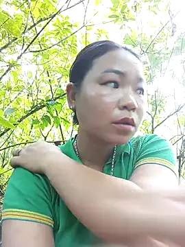 may-squirl online show from September 15, 1:05 am