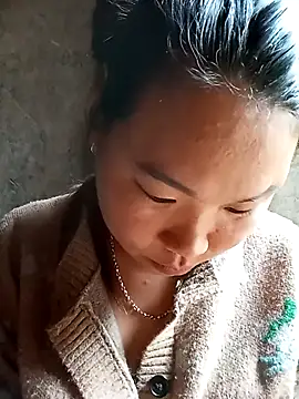 may-squirl online show from October 21, 1:39 am