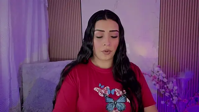 Kayleemorales online show from June 8, 5:13 pm