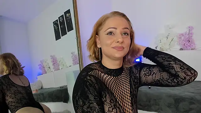 HoneyKissy online show from November 8, 7:08 am