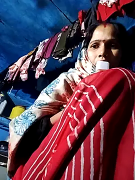 Snapshot of Jooli_xx chatting on November 5, 3:23 pm Jooli xx online show from November 5, 3:23 pm