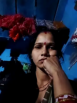 Snapshot of Jooli_xx chatting on November 23, 11:15 pm Jooli xx online show from November 23, 11:15 pm