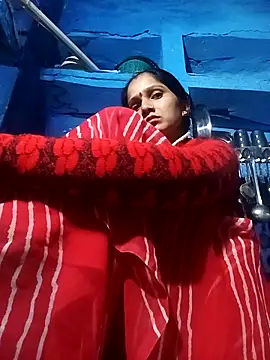 Snapshot of Jooli_xx chatting on November 25, 12:49 pm Jooli xx online show from November 25, 12:49 pm