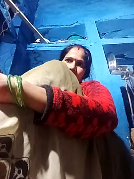 Jooli xx online show from January 16, 1:48 pm