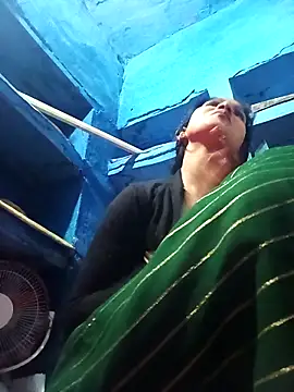 Jooli xx online show from February 15, 3:53 pm