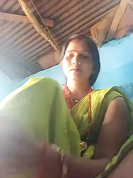 Jooli xx online show from March 3, 6:41 am