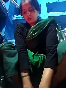 Jooli xx online show from March 6, 11:23 pm