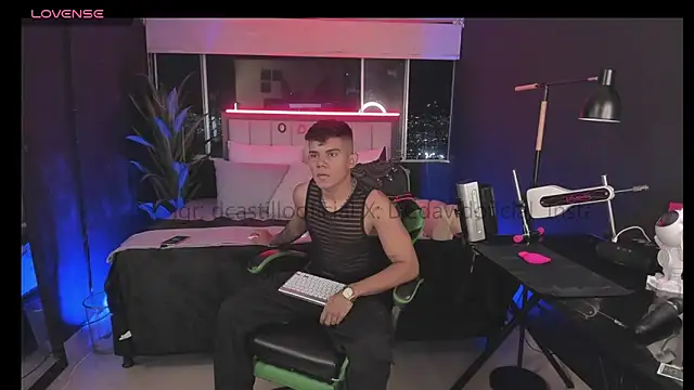 Jack castell online show from April 29, 11:55 pm