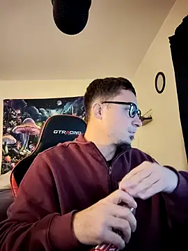 Snapshot of YoBlezz chatting on September 26, 4:27 am YoBlezz online show from September 26, 4:27 am