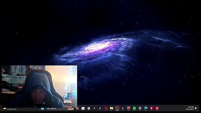 Snapshot of YoBlezz chatting on November 22, 10:42 pm YoBlezz online show from November 22, 10:42 pm