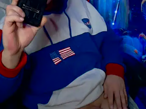 Snapshot of YoBlezz chatting on November 28, 11:35 am YoBlezz online show from November 28, 11:35 am