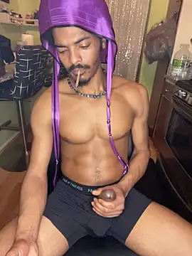 TRILLAHUNG online show from March 10, 4:28 am