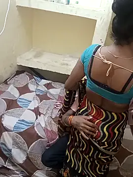 Snapshot of Janvi_342 chatting on September 15, 5:57 pm Janvi 342 online show from September 15, 5:57 pm