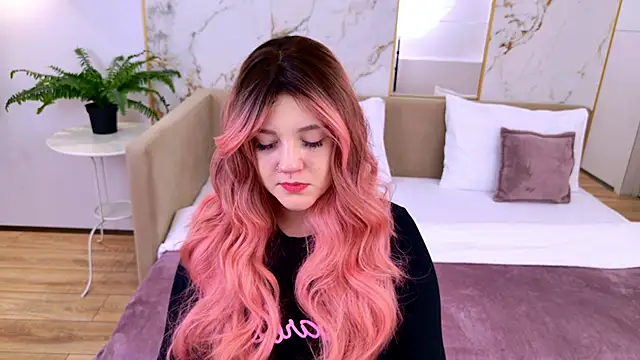 Snapshot of AlmaSound chatting on November 22, 3:38 am AlmaSound online show from November 22, 3:38 am