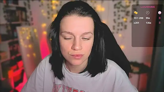 Snapshot of raspberry__girl_ chatting on October 10, 9:03 pm raspberry girl online show from October 10, 9:03 pm