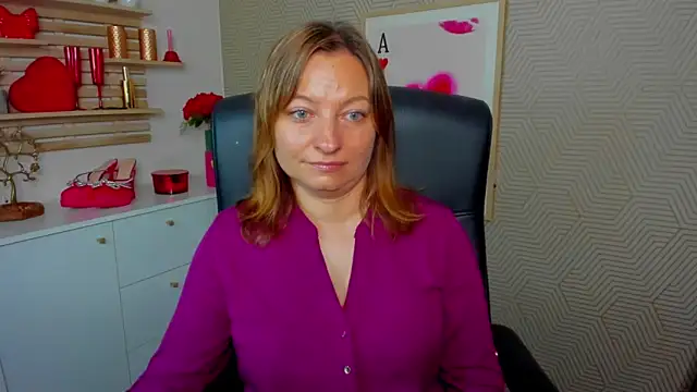 angelaSamt online show from June 11, 5:38 am