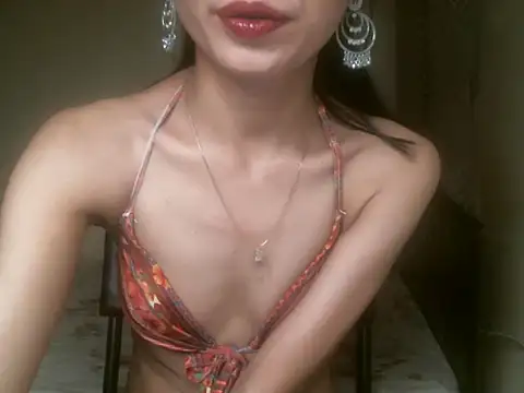 Snapshot of ekta_767 chatting on June 16, 4:20 pm ekta 767 online show from June 16, 4:20 pm